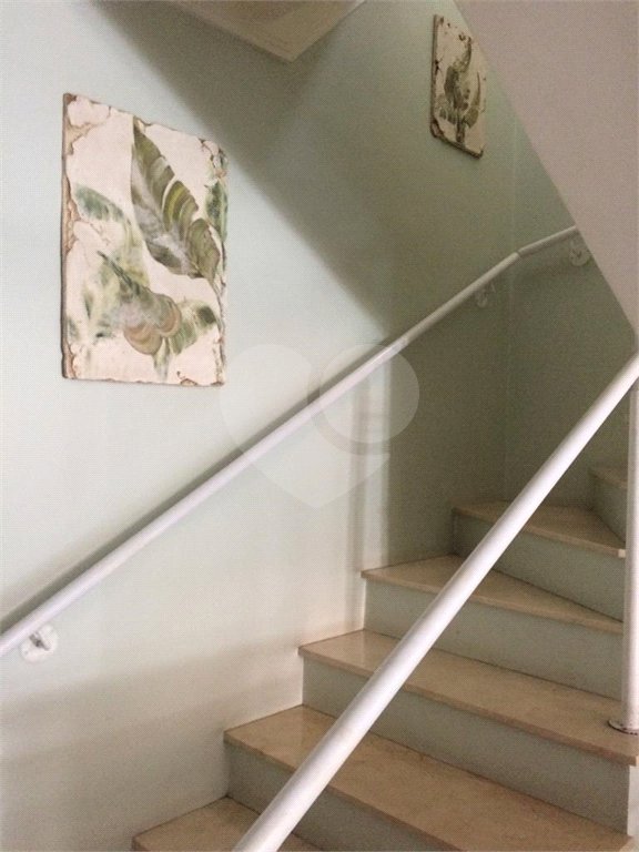 Casa à venda com 3 quartos, sendo 1 suíte, no condomínio Greenland, São Paulo - SP