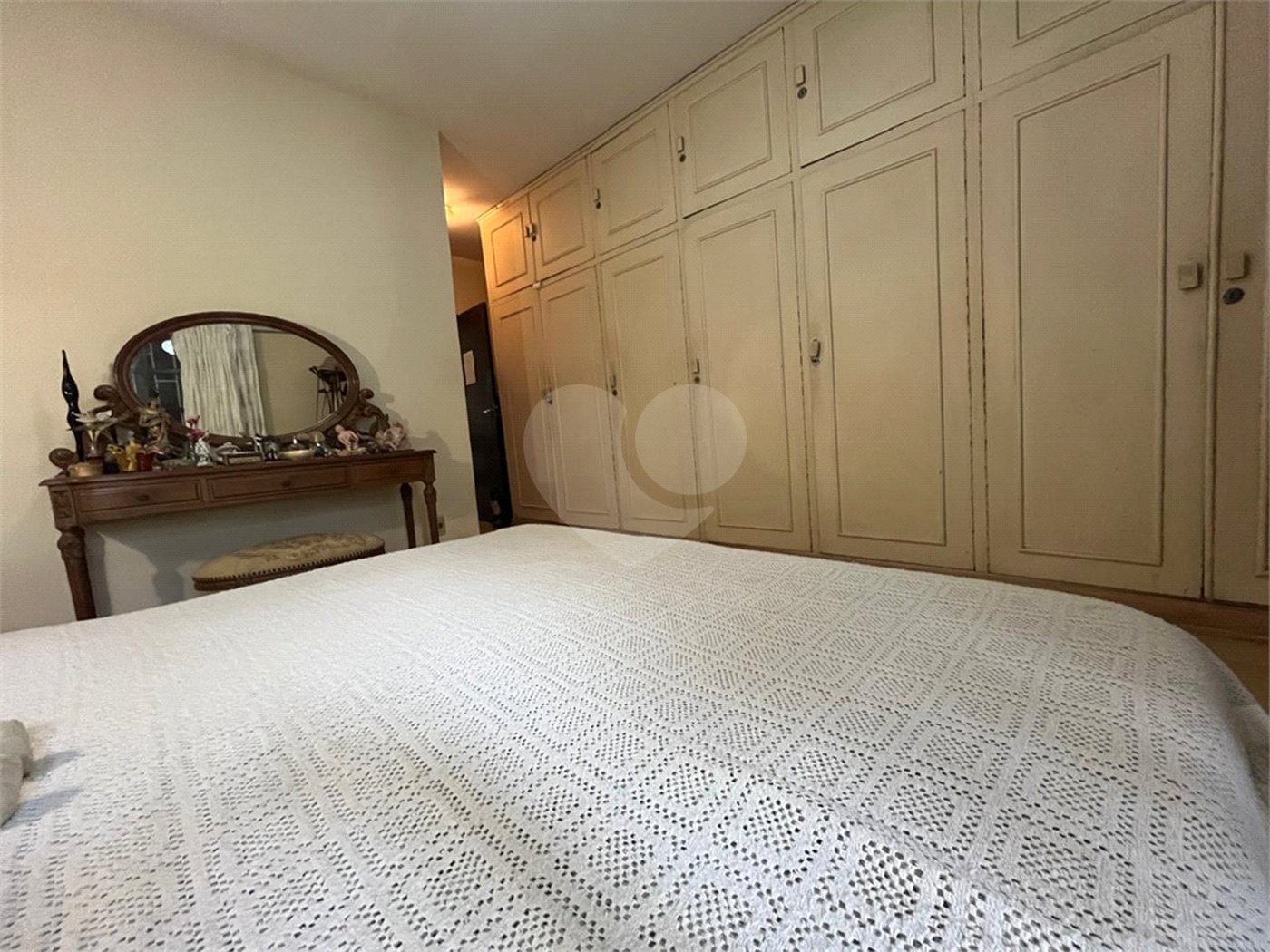 Sobrado à venda com 5 quartos, sendo 1 suíte, em Palmas do Tremembé, São Paulo, SP