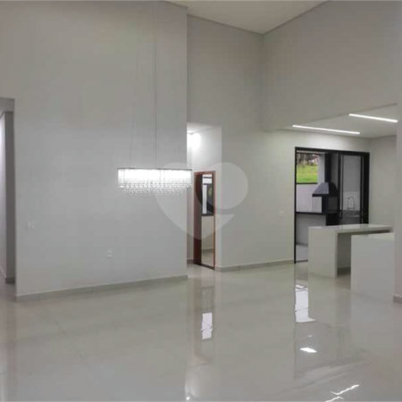 Casa à venda com 3 suítes no condomínio Jardim Residencial London Park, Indaiatuba - SP