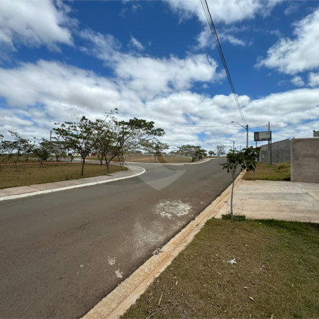 Terreno à venda em Vila Mazzei, Itapetininga, SP