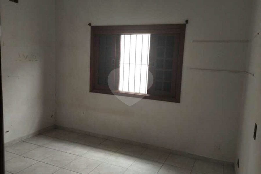 Casa à venda com 4 quartos, sendo 1 suíte,  em Santana, São Paulo, SP