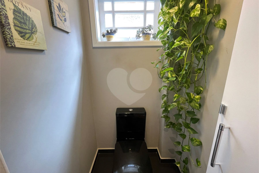 Casa à venda com 3 quartos, sendo 1 suíte, em Vila Ester (zona Norte), São Paulo, SP