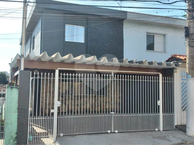 Sobrado à venda com 3 quartos, sendo 1 suíte,  em Santana, São Paulo, SP