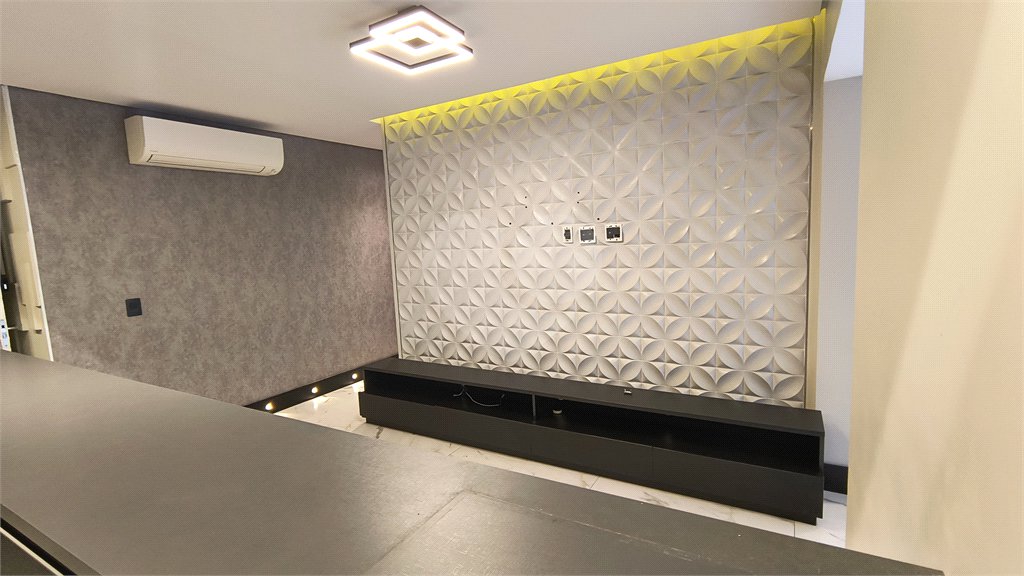 Apartamento à venda com 2 quartos, sendo 1 suíte, em Barra Funda, São Paulo, SP