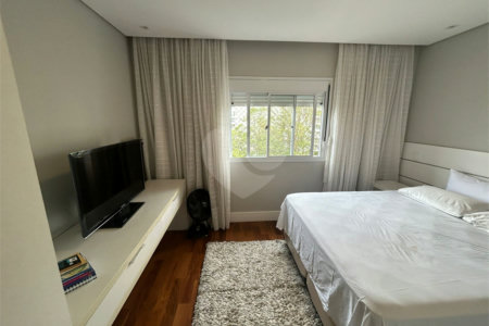 Apartamento à venda com 2 suítes em Parque Reboucas, São Paulo, SP