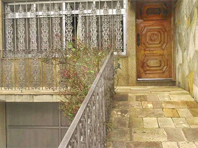 Sobrado à venda com 4 quartos, sendo 2 suítes,  em Tucuruvi, São Paulo, SP
