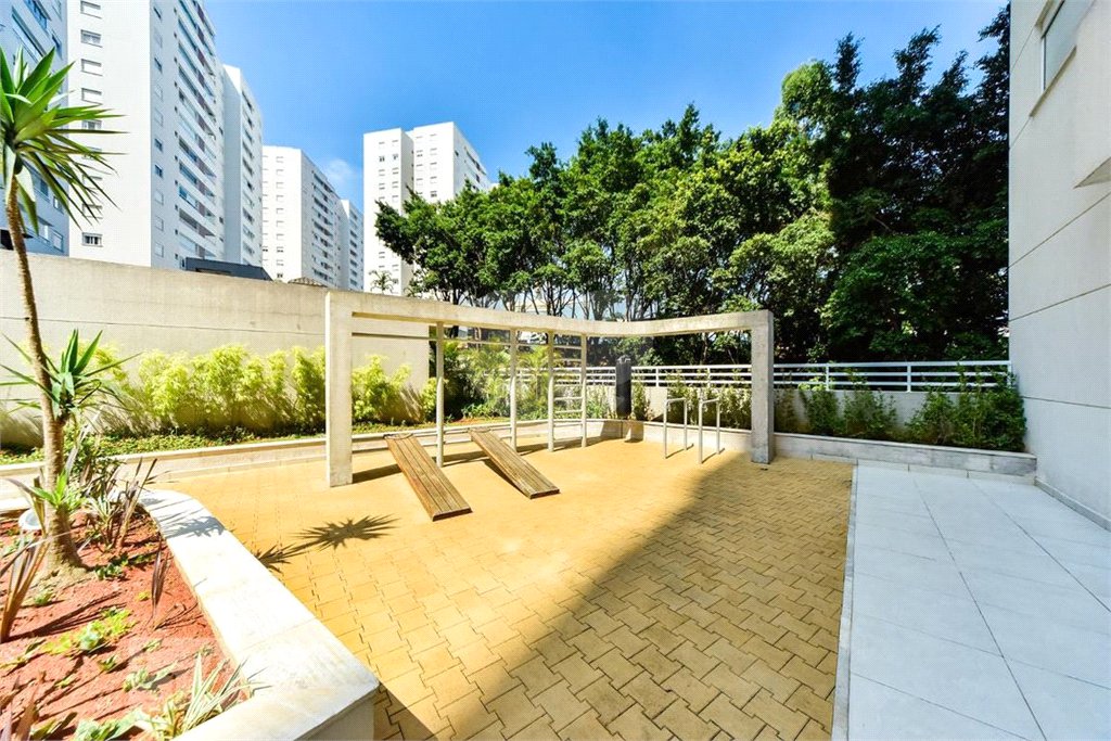 Apartamento à venda com 3 quartos, sendo 1 suíte,  no Centro, Diadema, SP