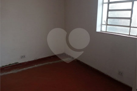 Sobrado à venda com 3 quartos em Vila Romana, São Paulo, SP