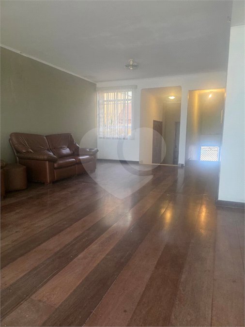 Sobrado para alugar com 3 quartos, sendo 1 suíte, em Vila Valparaíso, Santo André, SP