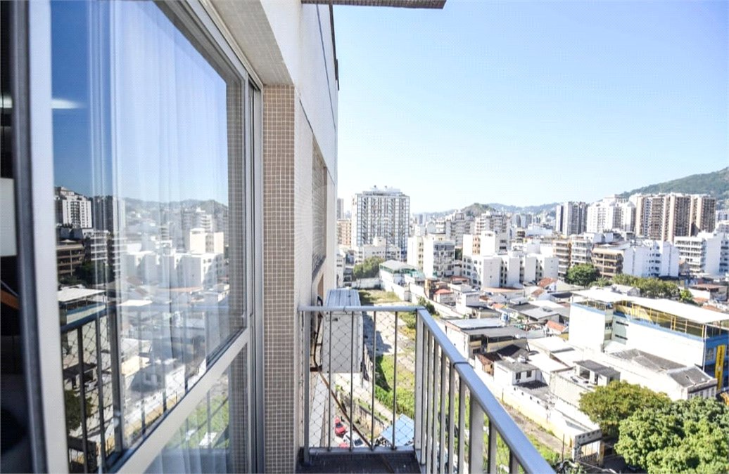 Cobertura à venda com 3 quartos, sendo 1 suíte,  em Vila Isabel, Rio de Janeiro, RJ