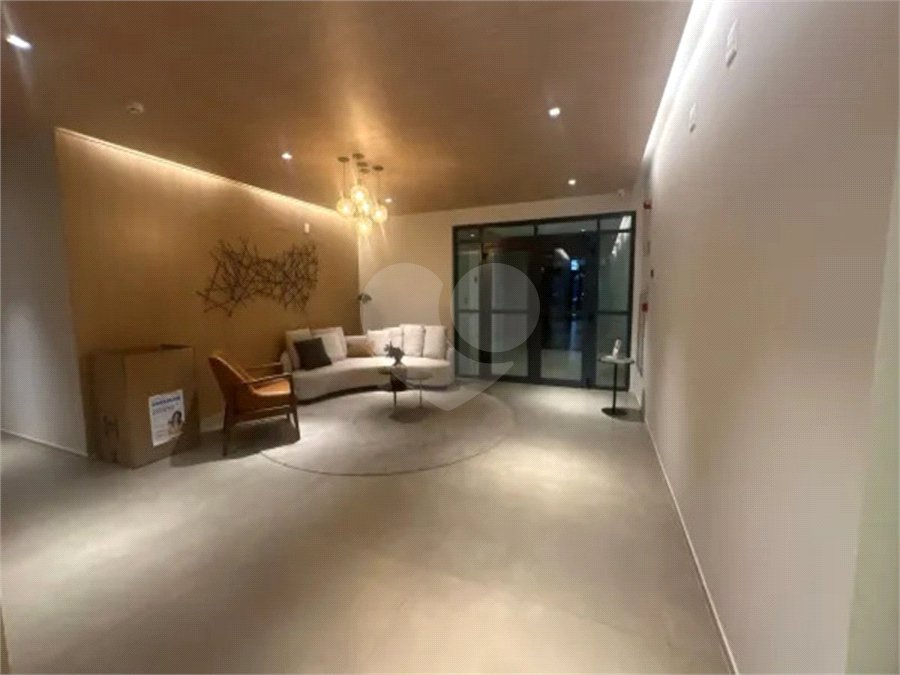 Apartamento à venda com 3 suítes em Campo Belo, São Paulo, SP