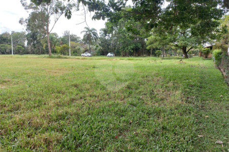 Loteamento Residencial no Condomínio Vila Pinhal do Broa