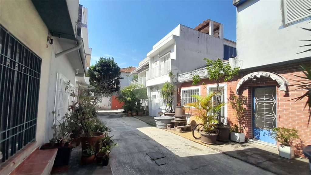 Casa de Vila à venda com 2 quartos em Água Branca, São Paulo, SP