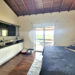 Casa à venda com 3 suítes no condomínio Cantareira, Mairiporã - SP
