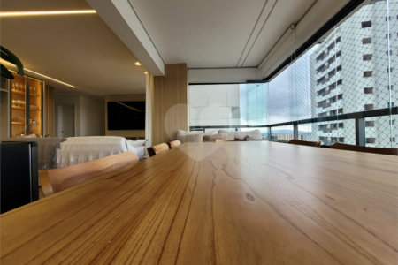 Apartamento à venda com 3 suítes em Parque Campolim, Sorocaba, SP