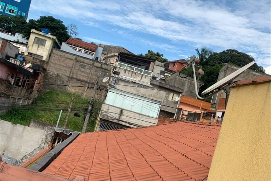 Casa Térrea à venda com 3 quartos, sendo 1 suíte,  em Horto, São Paulo, SP