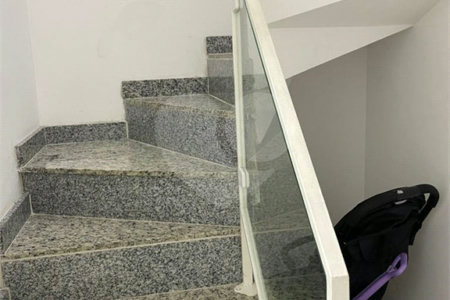 Sobrado à venda com 3 quartos, sendo 1 suíte, em Vila Maria Alta, São Paulo, SP