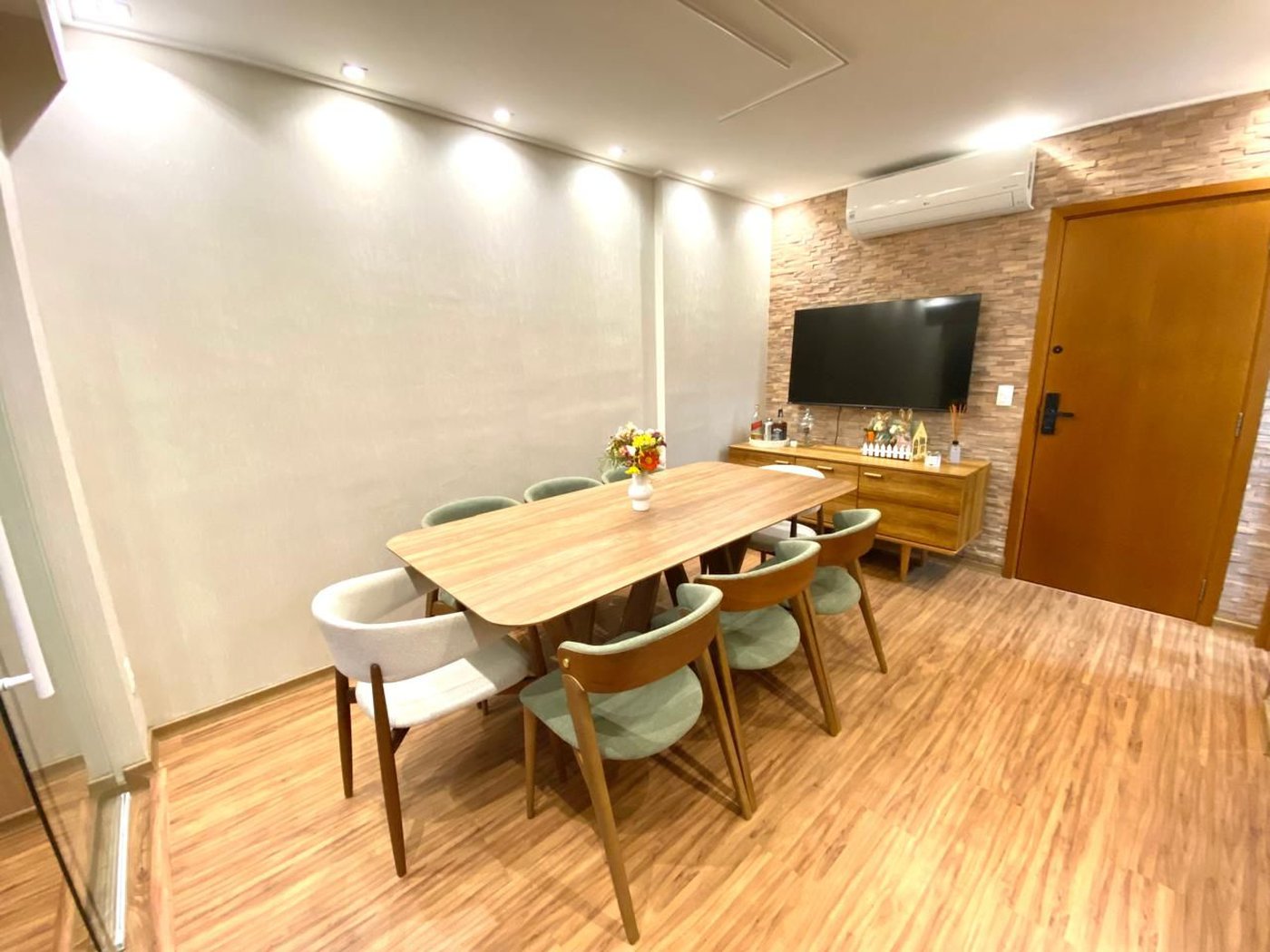 Apartamento com 3 dormitórios à venda, 106 m² por R$ 1.175.000,00 - Pompéia - Santos/SP