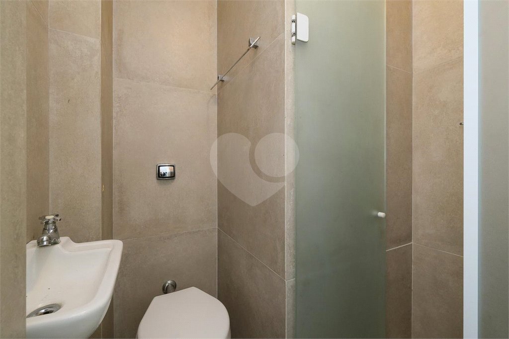 Apartamento para alugar com 3 quartos, sendo 1 suíte, em Pinheiros, São Paulo, SP