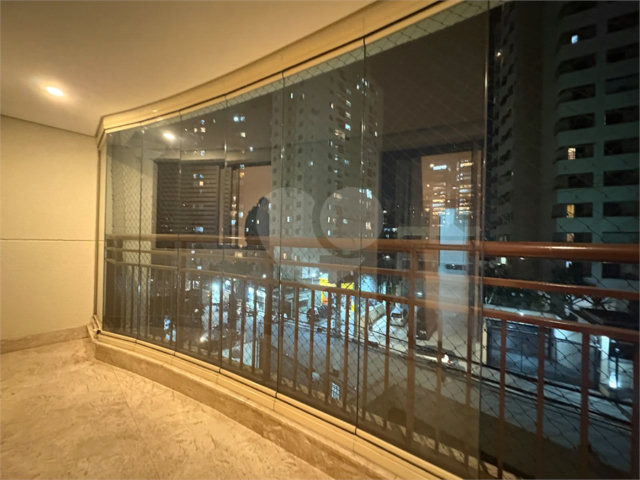 Apartamento à venda com 3 quartos, sendo 1 suíte,  em Santana, São Paulo, SP