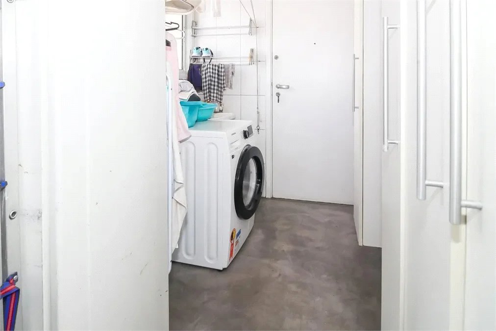 Apartamento à venda com 4 quartos, sendo 3 suítes, em Vila Romana, São Paulo, SP