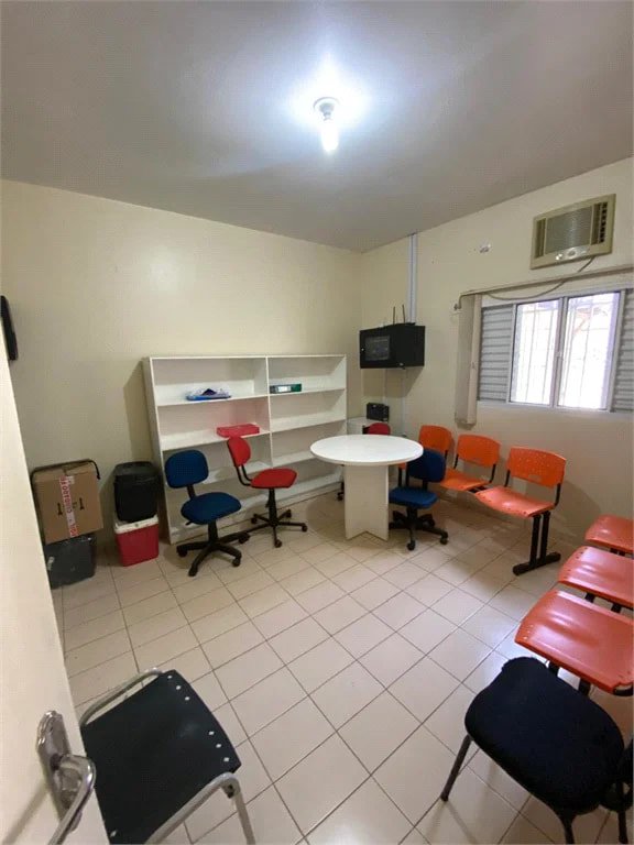 Casa à venda com 5 quartos no Centro, Balsas, MA