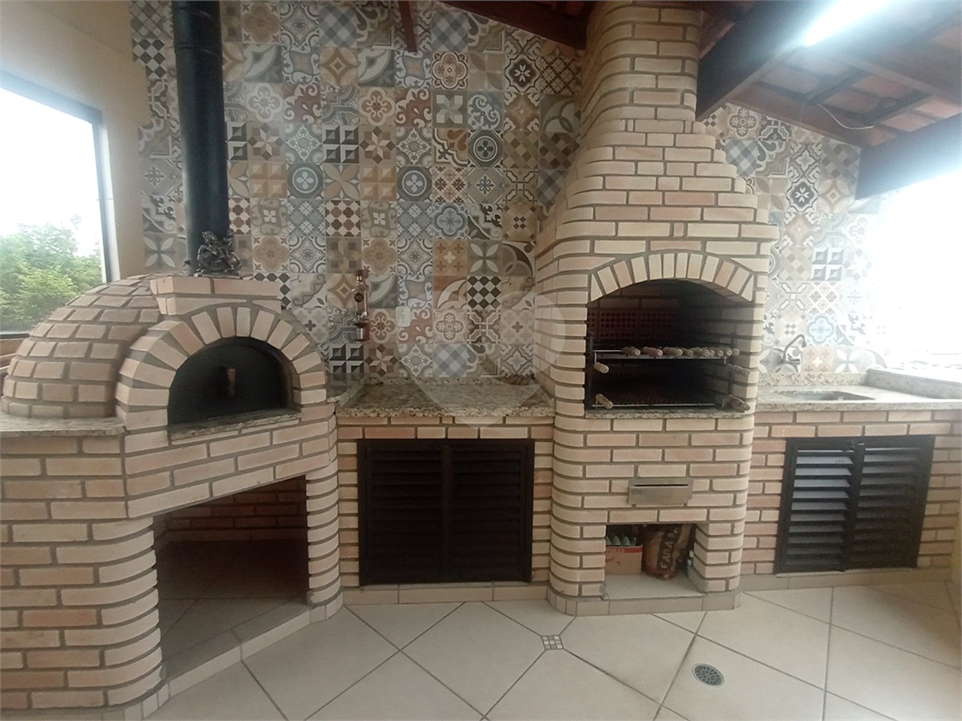 Sobrado à venda com 3 quartos, sendo 1 suíte, em Vila Gustavo, São Paulo, SP