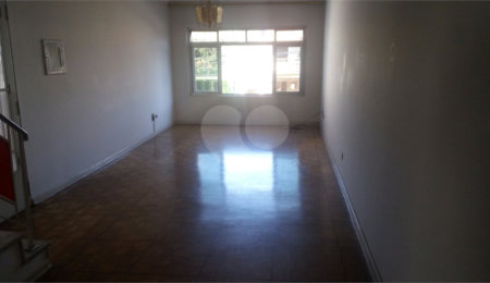 Casa à venda com 3 quartos, sendo 1 suíte, em Vila Mazzei, São Paulo, SP
