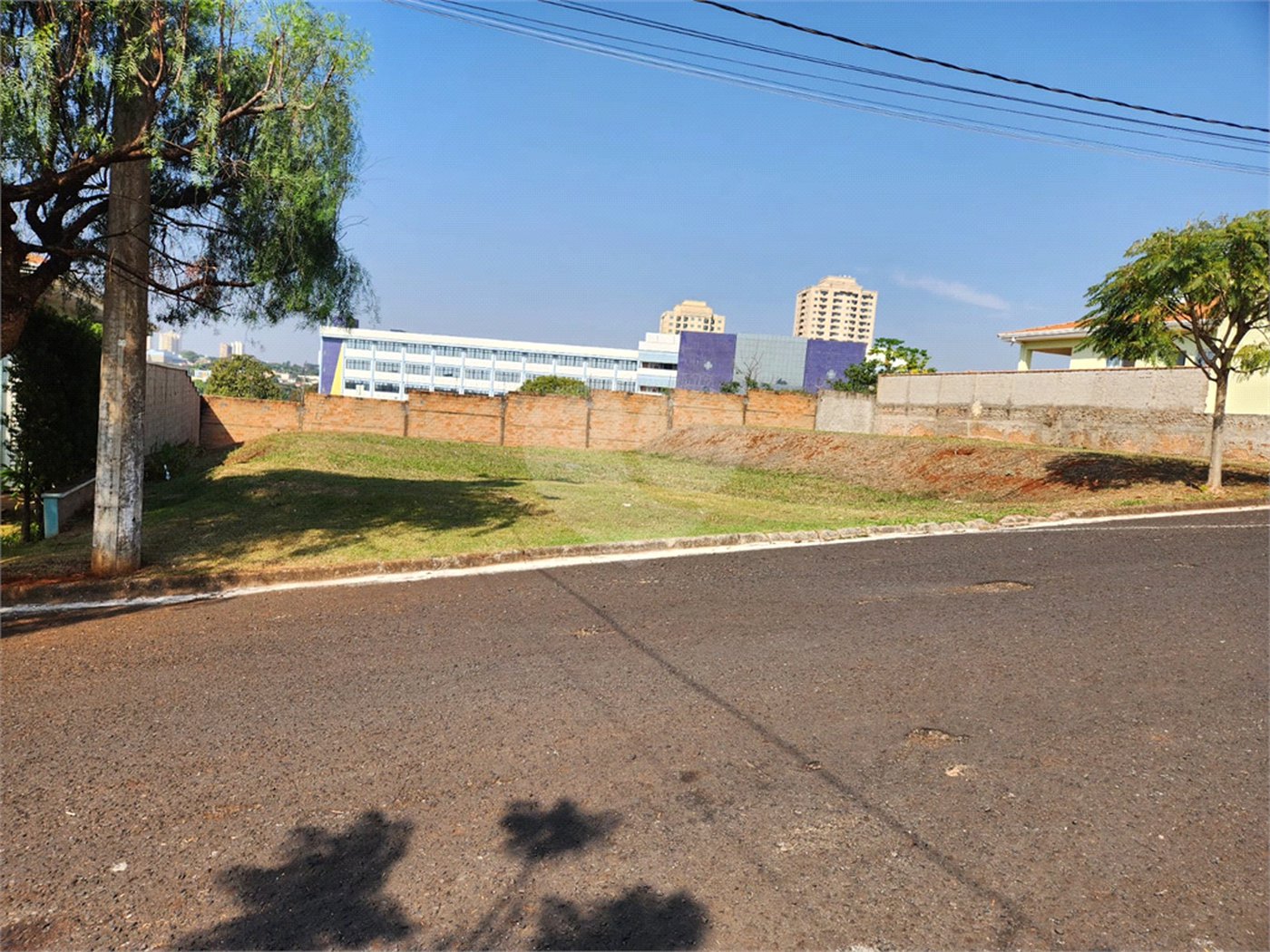 Terreno à venda em Altos do Jaraguá, Araraquara, SP