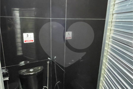Loja à venda ou para alugar em Santíssimo, Rio de Janeiro, RJ