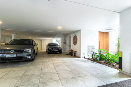 Casa à venda com 3 suítes no condomínio D'avilla, São Paulo - SP