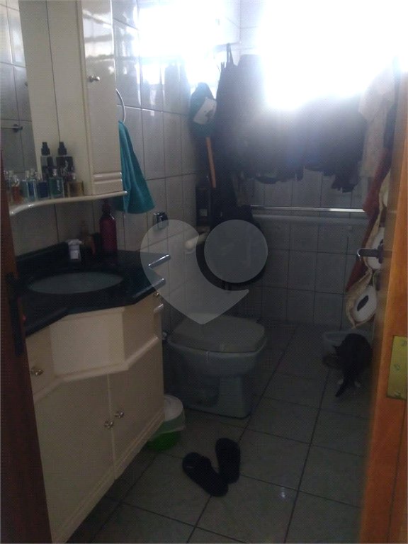 Sobrado à venda com 4 quartos, sendo 1 suíte,  em Jardim Pacaembu, Jundiaí, SP