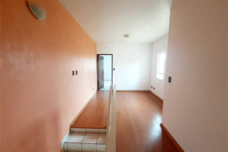 Casa à venda com 3 quartos, sendo 1 suíte,  em Jardim Califórnia, Indaiatuba, SP
