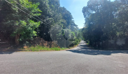 Terreno à venda no condomínio Sausalito, Mairiporã - SP