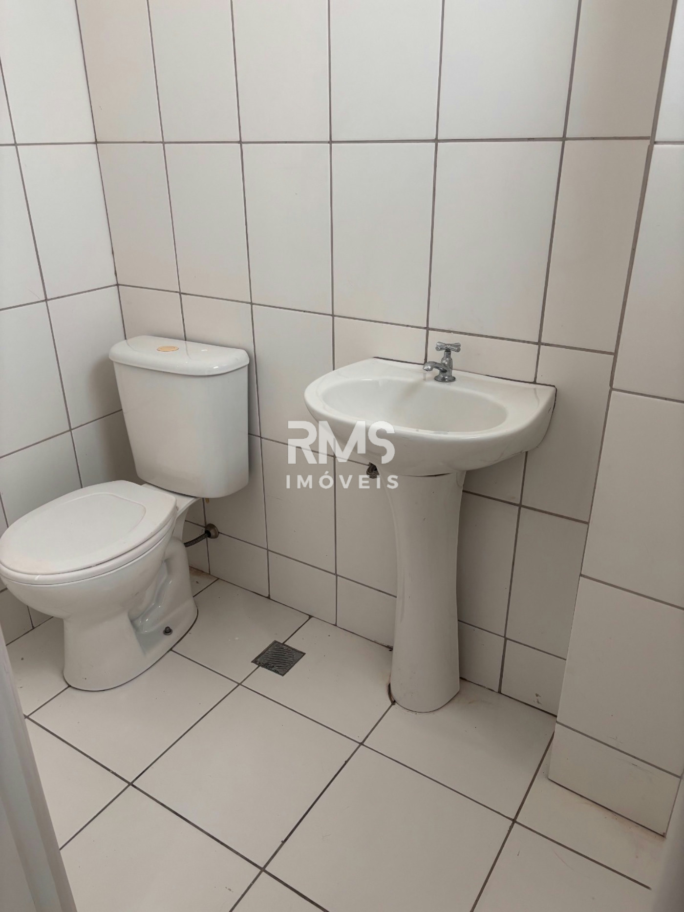 Apartamento à venda ou para alugar com 3 quartos, sendo 1 suíte,  em Vila São José, Itu, SP