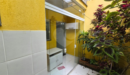Sobrado à venda com 3 quartos, sendo 1 suíte, em Vila Clarice, São Paulo, SP