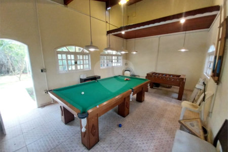 Chácara à venda ou para alugar com 3 quartos, sendo 1 suíte, em Chácaras Polozzi, Louveira, SP