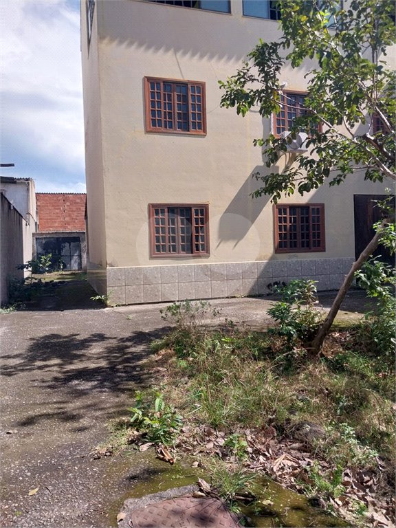 Casa à venda ou para alugar com 4 quartos, sendo 2 suítes, em Campo Grande, Rio de Janeiro, RJ