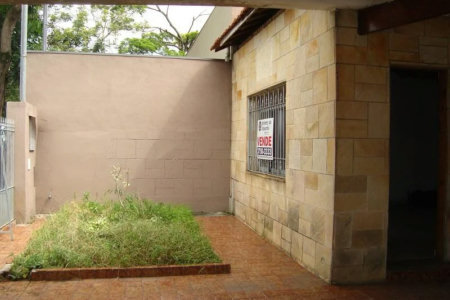 Casa Térrea à venda com 3 quartos em Vila Cordeiro, São Paulo, SP