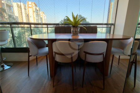 Apartamento à venda ou para alugar com 4 suítes em Jardim Fonte do Morumbi, São Paulo, SP