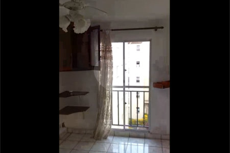Apartamento para alugar com 2 quartos em Jardim da Glória, Cotia, SP