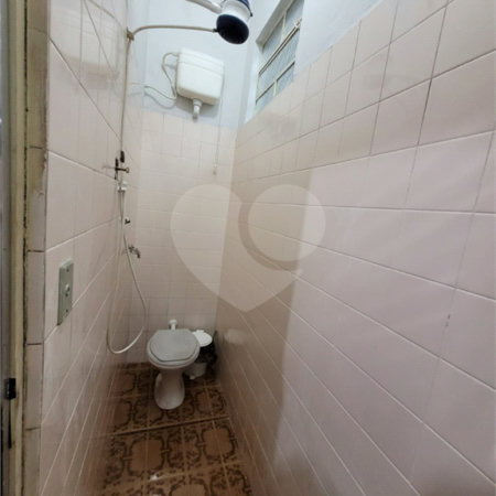 Sobrado à venda com 4 quartos em Vila Jurema, Ferraz de Vasconcelos, SP