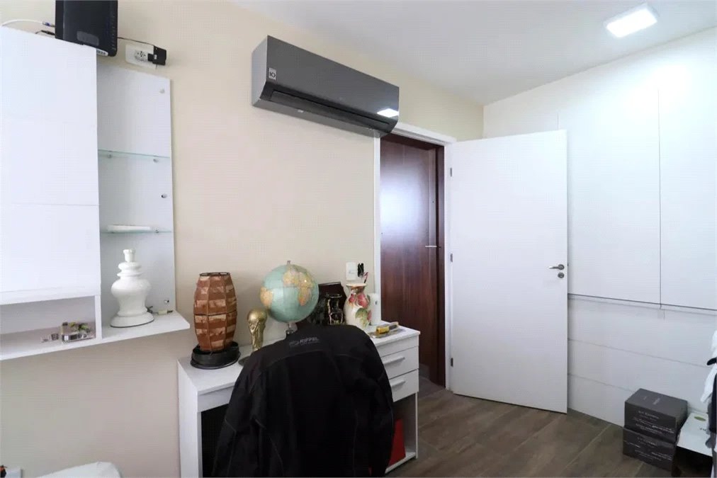 Cobertura à venda com 2 suítes em Água Branca, São Paulo, SP