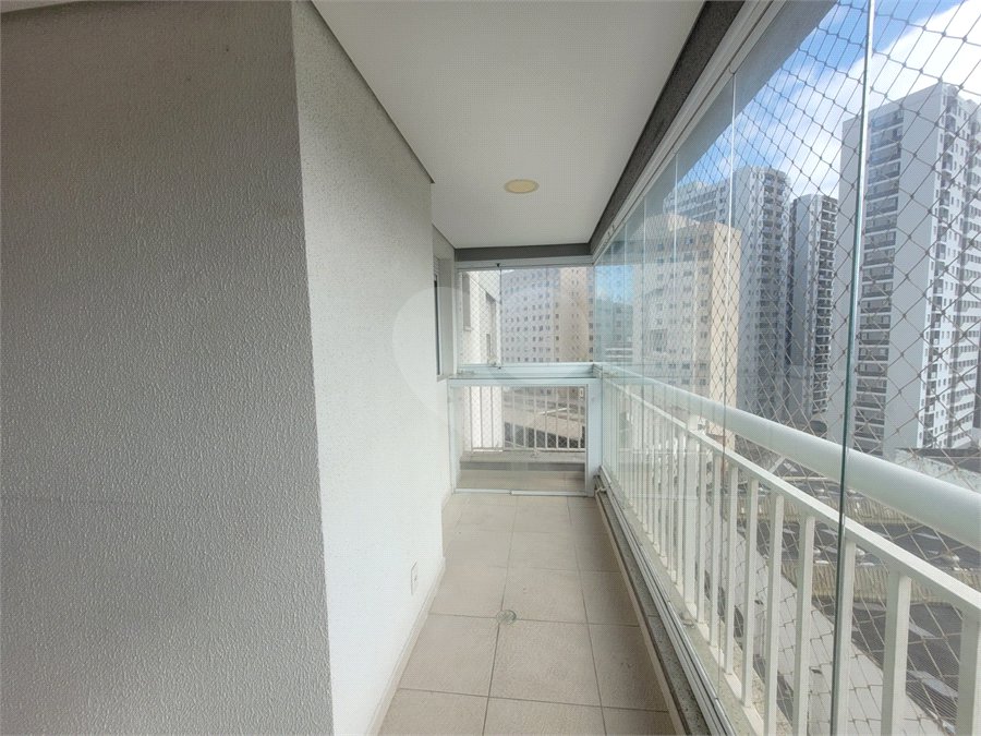 Apartamento à venda com 3 quartos, sendo 1 suíte, em Barra Funda, São Paulo, SP