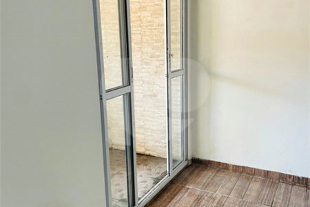 Casa à venda com 4 quartos, sendo 1 suíte, em Santo Amaro, São Paulo, SP