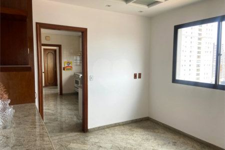 Apartamento à venda com 3 suítes em Tatuapé, São Paulo, SP