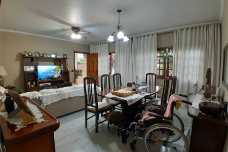 Casa Térrea à venda com 4 quartos, sendo 1 suíte, em Parque Continental, São Paulo, SP