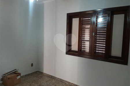 Casa à venda com 4 quartos, sendo 2 suítes, em Jardim Franca, São Paulo, SP