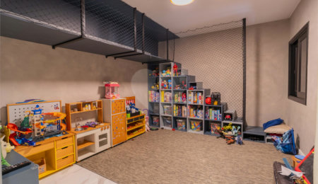 Casa à venda com 5 suítes no condomínio Vale da Santa Fé, Vinhedo - SP
