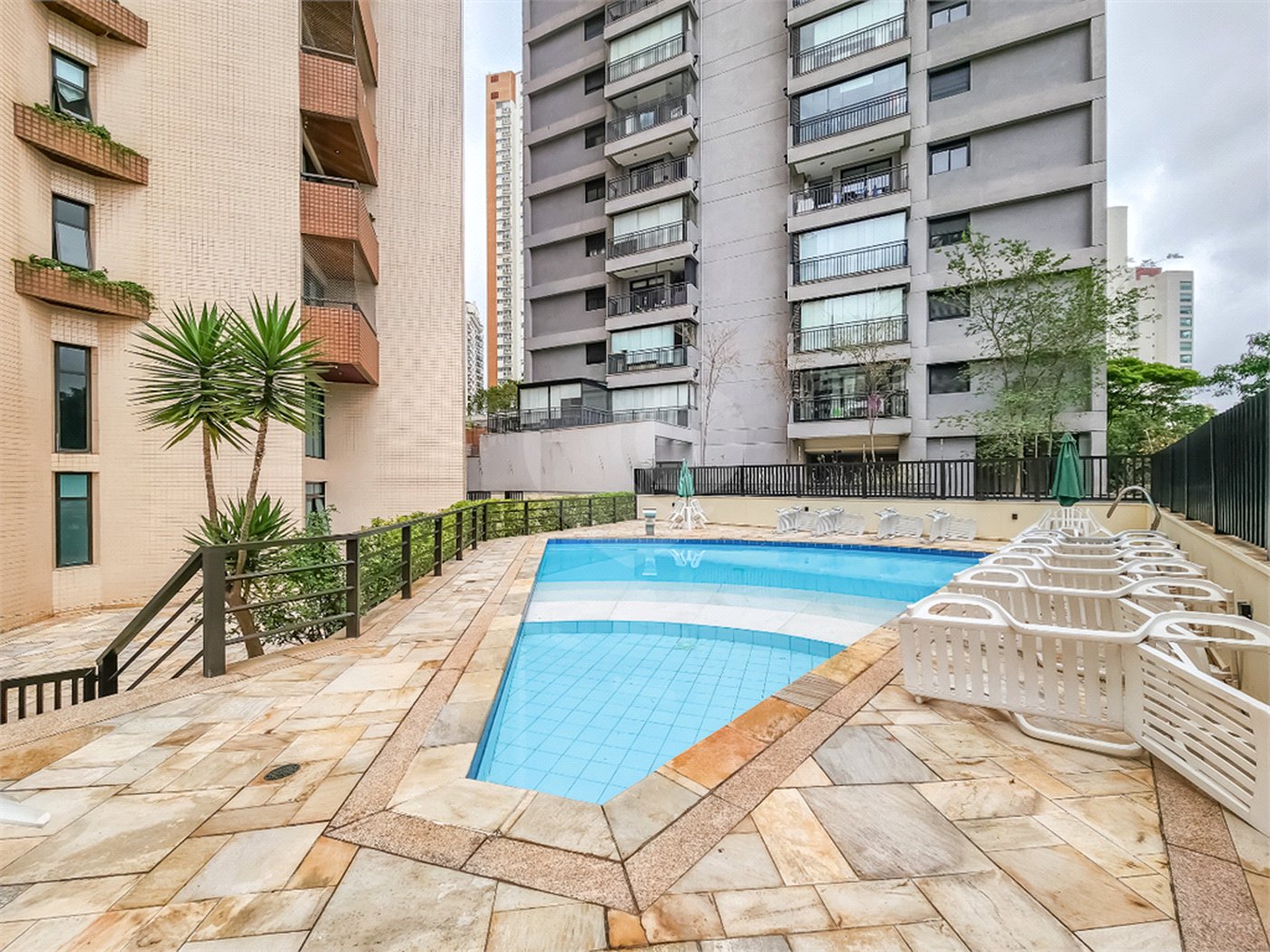 APARTAMENTO 3 QUARTOS E 3 VAGAS À VENDA NA CHÁCARA KLABIN VENDER